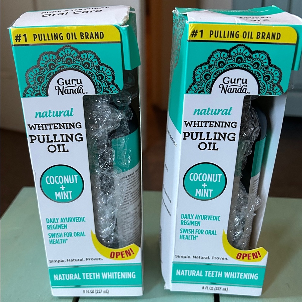 GuruNanda Natural Whitening Pulling Oil with Coconut and Mint
